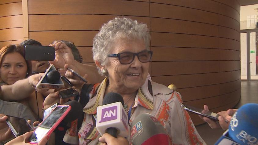 [VIDEO] La abuelita hincha de la U visitó el CDA y dejó un mensaje a los jugadores
