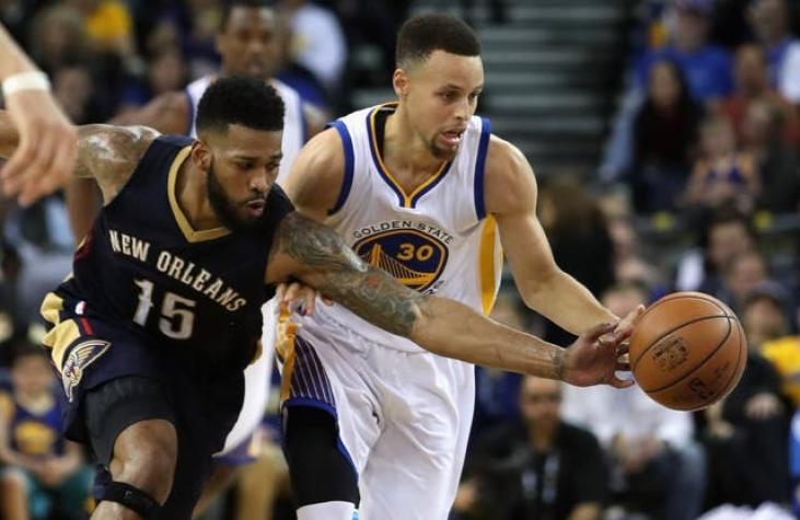 NBA: Stephen Curry sufre esguince y podría estar fuera de las canchas por dos semanas