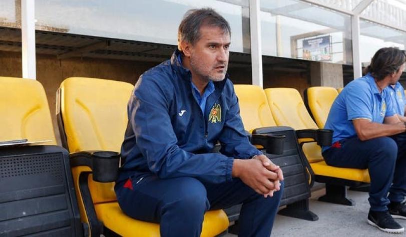 Fernando Vergara deja de ser entrenador de Unión Española