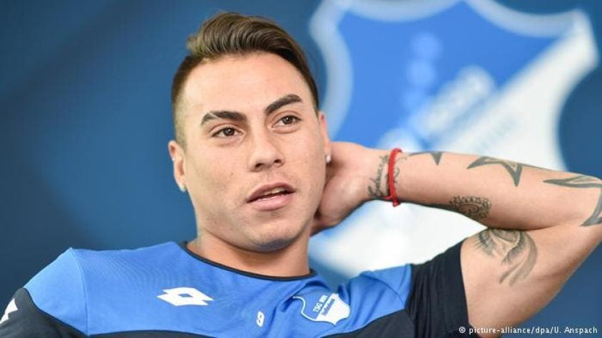 Eduardo Vargas: “Es raro tener un técnico tan joven”