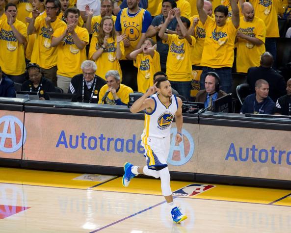 Golden State Warriors avanza a la final de la NBA tras remontar a OKC Thunder