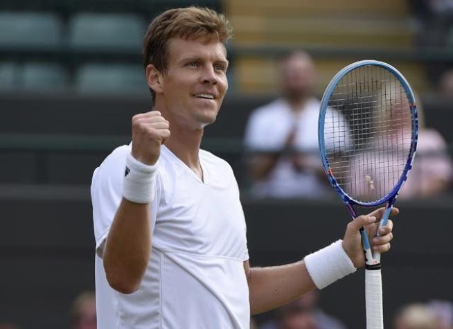 Berdych bate a Pouille y clasifica a semifinales de Wimbledon