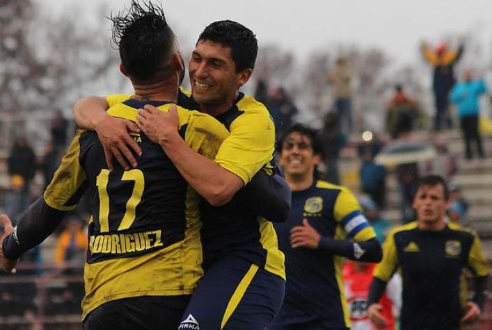 Everton vence a San Felipe por Copa Chile en su retorno a Primera División