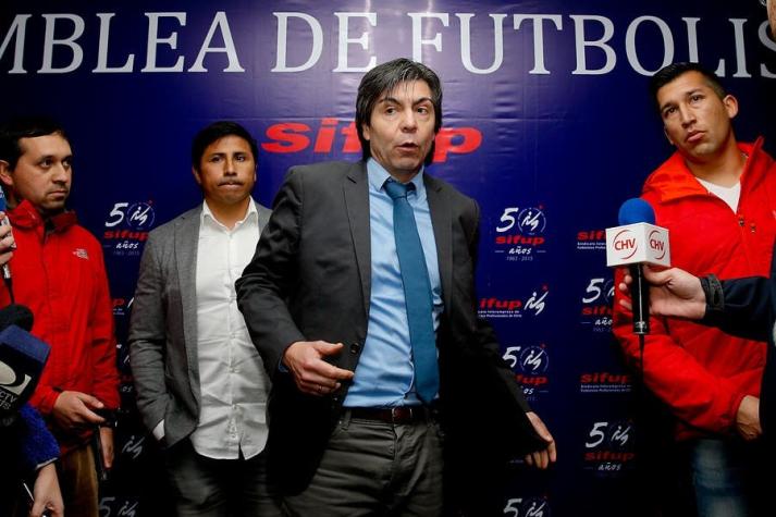 Sifup anuncia acuerdo unánime y se pone fin al paro del fútbol chileno