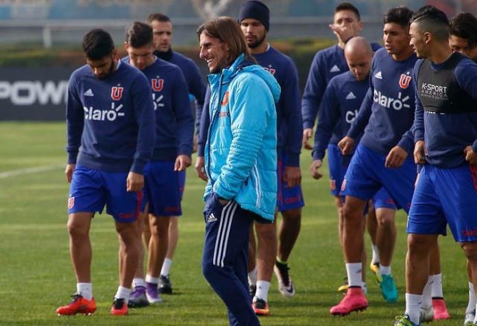 Beccacece prueba equipo para debut de la U y se une nuevo refuerzo