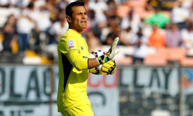 Justo Villar vuelve al arco de Colo Colo ante Deportes Temuco