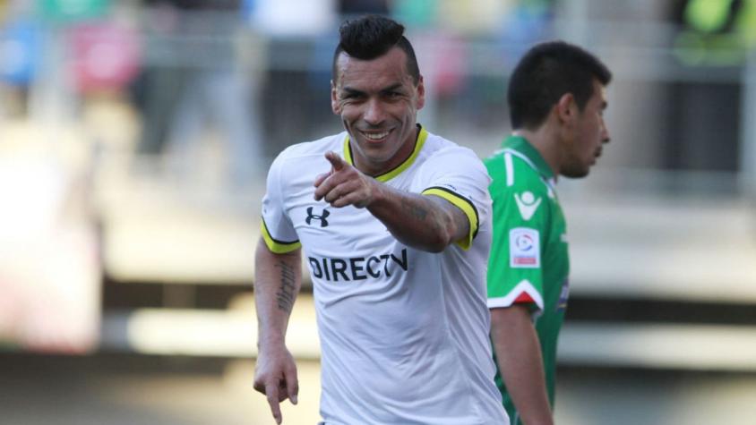 [FOTO] Esteban Paredes se tatúa gol que le convirtió a Universidad de Chile