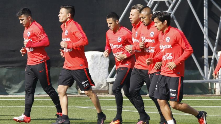 "La Roja" entrena y Pizzi busca un reemplazante para Gary Medel