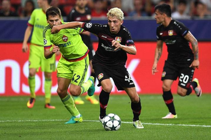 Leverkusen de Aránguiz se enreda en su estreno de Champions ante CSKA
