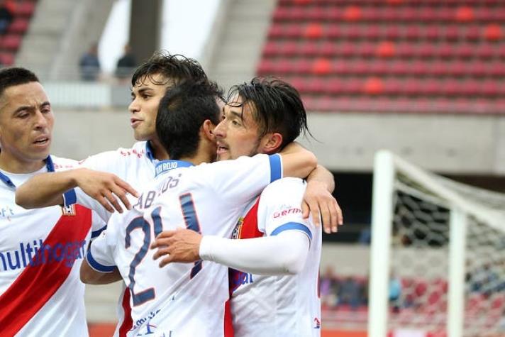[VIDEO] Goles Primera B: Curicó Unido vence a La Serena en La Portada
