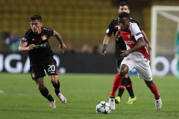 Leverkusen de Aránguiz deja pasar la victoria ante Mónaco en el último suspiro