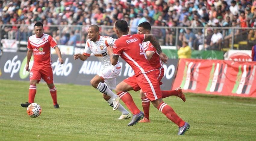 [VIDEO] Goles Primera B: Deportes Valdivia iguala con Cobreloa en el Parque Municipal