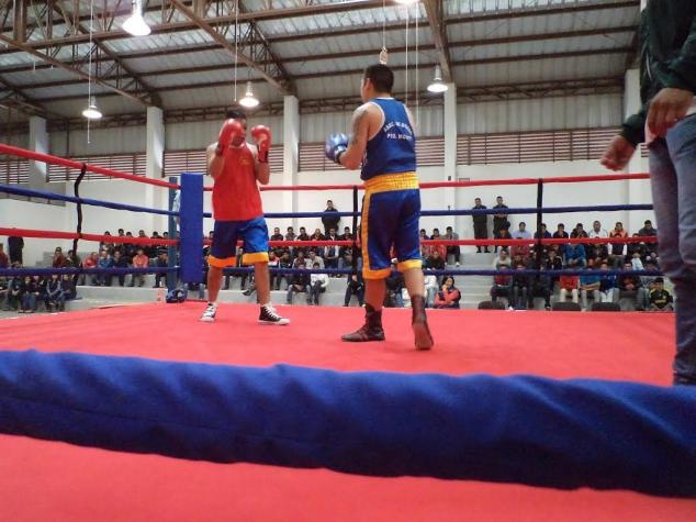 Boxeo se toma cárcel de Puerto Montt: Exhibición enfrentará a profesionales con internos preparados