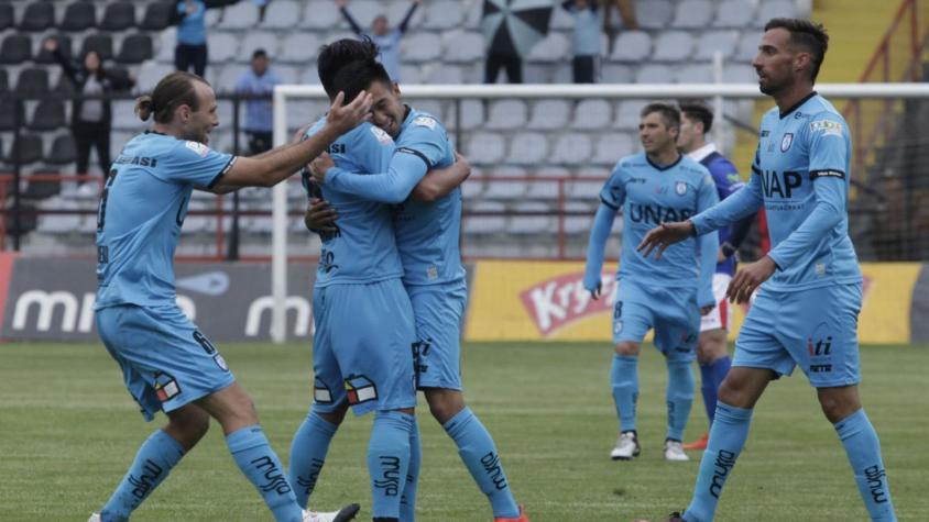 [VIDEO] Goles Fecha 9: Deportes Iquique derrota a Huachipato en Talcahuano