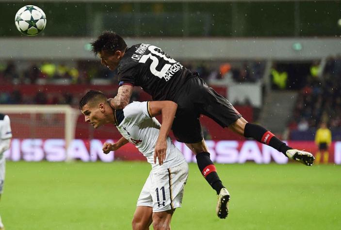 Bayer Leverkusen de Aránguiz iguala con Tottenham y sigue sin ganar en Champions