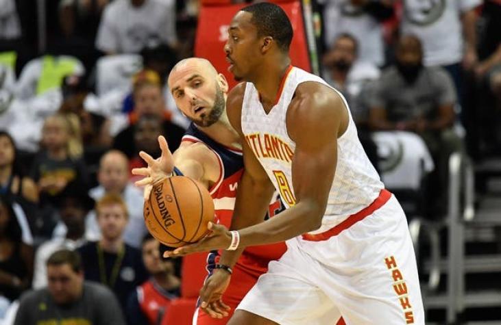 NBA: Wade y Howard debutan en grande en sus nuevos equipos