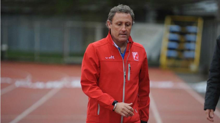 Ricardo Lunari pone su cargo a disposición en Deportes Valdivia
