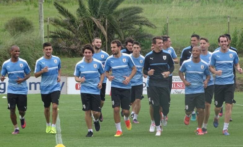 Uruguay confirma baja de delantero para duelo ante Chile por Clasificatorias