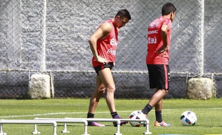 Alexis queda descartado para duelo ante Colombia y no viaja a Barranquilla
