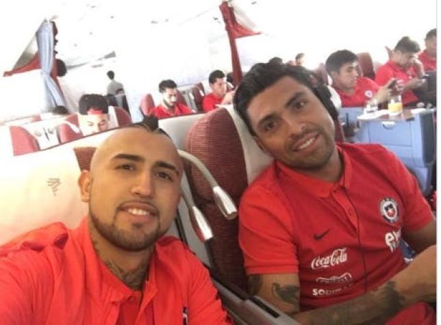 [FOTOS] Vidal y jugadores de “La Roja” comparten imágenes del vuelo a Barranquilla