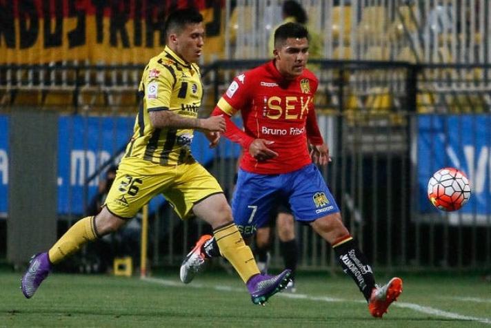 Everton deja en el camino a Unión Española y se mete en las semis de Copa Chile