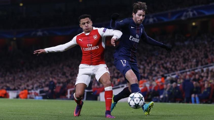 Arsenal con discutido penal sobre Alexis Sánchez empata ante el PSG en la Champions