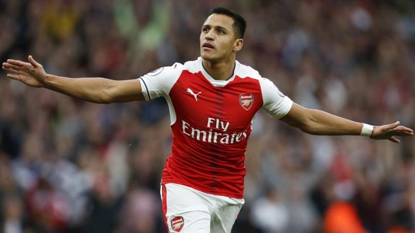 Alexis Sánchez revela que Lionel Messi es su modelo a seguir como "9"