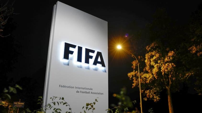 Joven africano demanda a la FIFA por mermar su "progreso profesional y social"