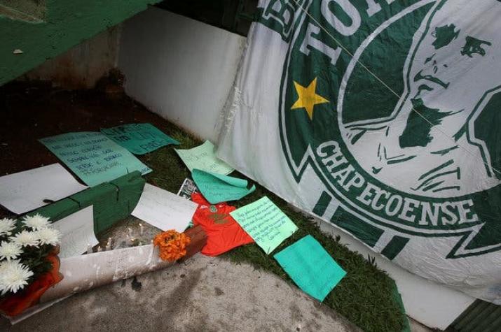De Iván Zamorano a Messi: Mundo del deporte envía condolencias por tragedia del Chapecoense