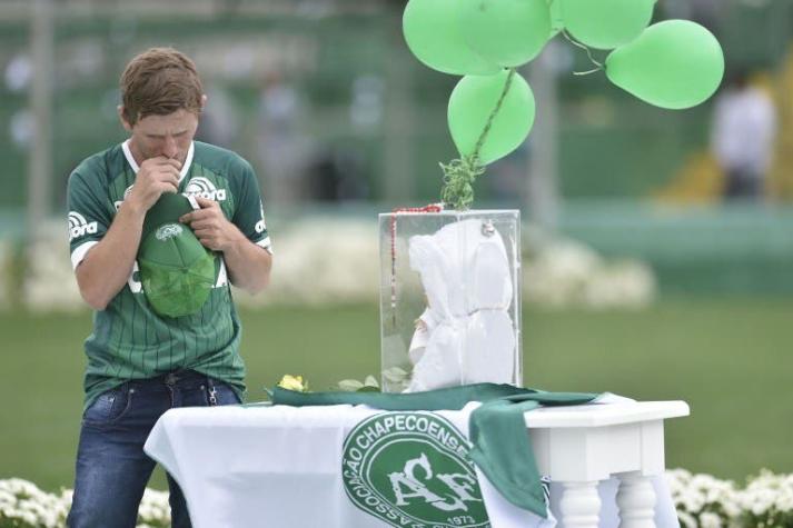 Chapecó despidió con emoción a los futbolistas que le enseñaron a soñar en grande