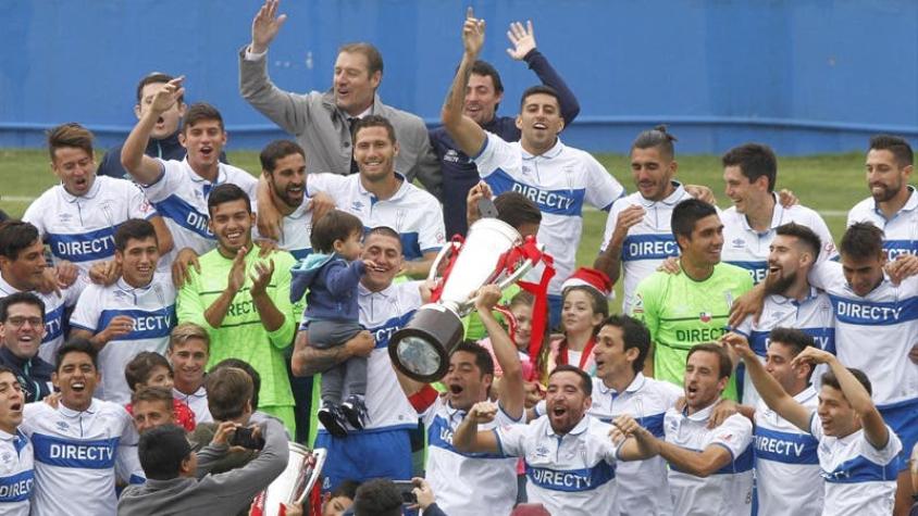 [VIDEO] "Dale Bicampeón": El cántico que acompañó a la UC en sus festejos