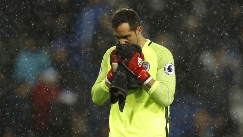Claudio Bravo sufre "pesadilla" en derrota del Manchester City ante Leicester
