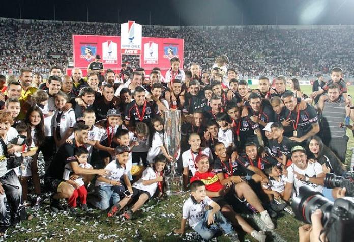 [VIDEO] Así fue el momento de la coronación de Colo Colo campeón de Copa Chile