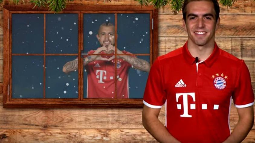 [VIDEO] En todos los idiomas: El divertido saludo navideño del Bayern con Arturo Vidal