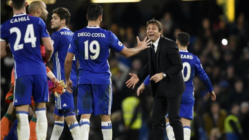 Chelsea supera a Stoke City y sigue con racha de triunfos en la cima de la Premier League