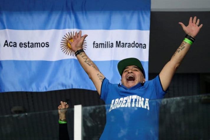 Diego Maradona reconoce que comenzó a consumir cocaína en el FC Barcelona