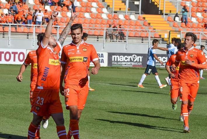 Transferencia de Eduardo Vargas a Tigres ayudará a Cobreloa en su crisis económica