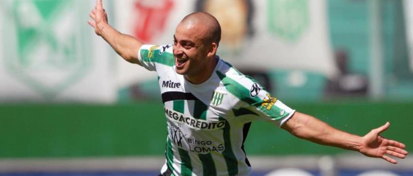 Todo listo: Universidad Católica alcanza principio de acuerdo con Santiago Silva