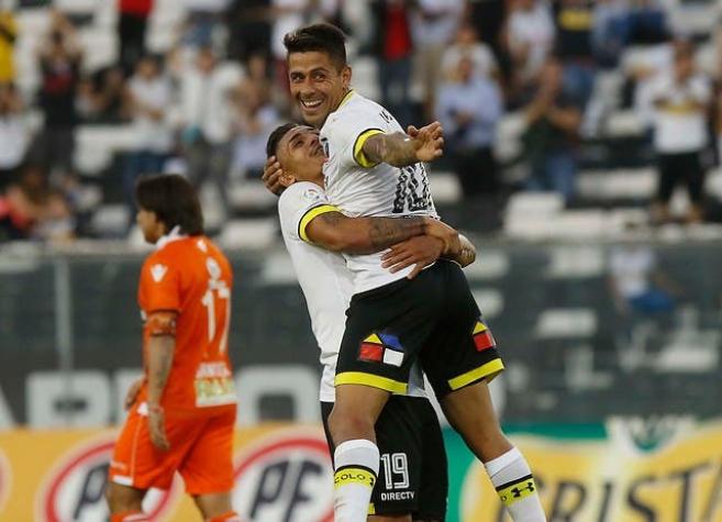 Ramón Fernández recibe carta de nacionalización en Colo Colo y ya es chileno