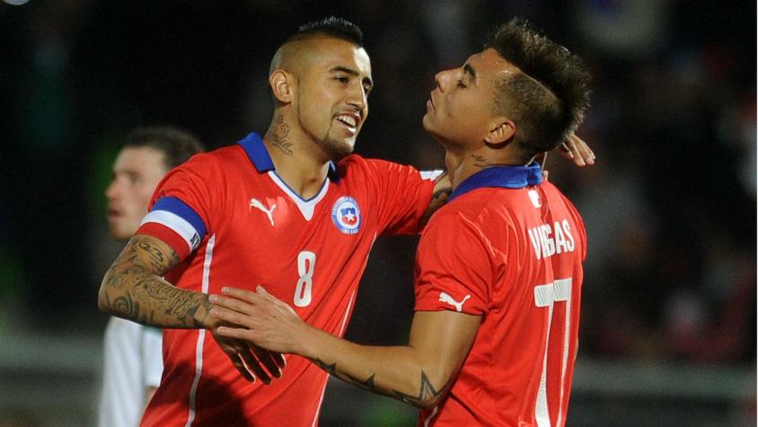 Arturo Vidal envía mensaje de apoyo a Eduardo Vargas por su nuevo desafío en México