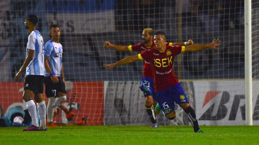 Unión Española logra agónico triunfo ante Cerro en su debut por Copa Libertadores