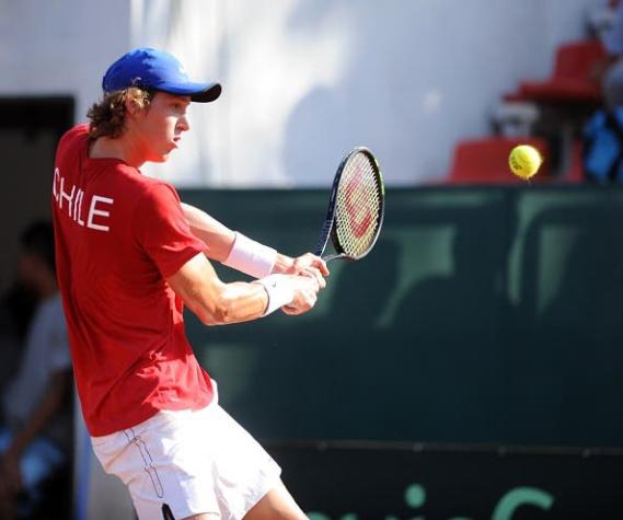 Nicolás Jarry abre la serie con victoria para Chile ante República Dominicana en Copa Davis
