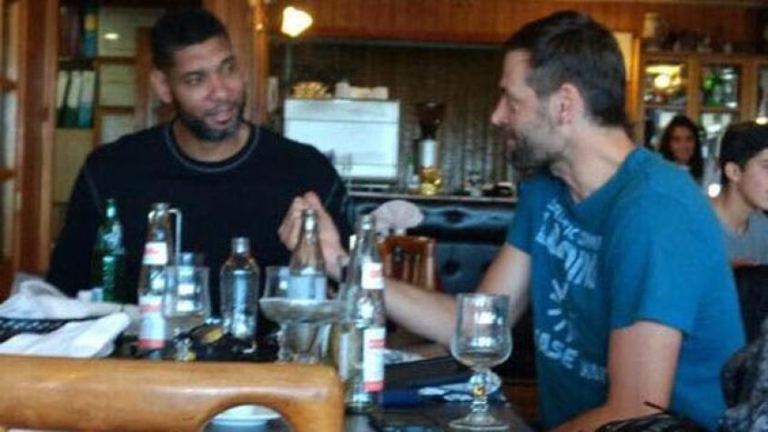 [FOTOS] Ex estrellas de la NBA Tim Duncan y Fabricio Oberto visitan Ancud
