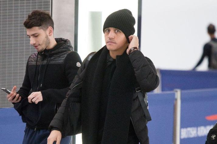 Alexis Sánchez parte de viaje con permiso de Arsenal y no jugará la FA Cup