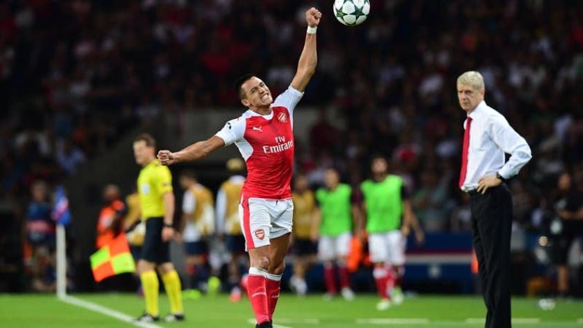 [VIDEO] Alexis se toma vacaciones de un Arsenal que atraviesa un complejo panorama