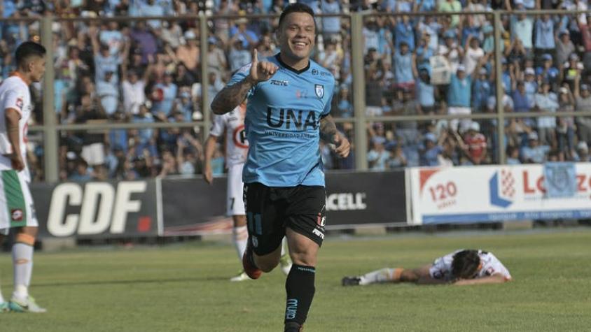 Álvaro Ramos se luce con triplete en sólido triunfo de Iquique sobre Cobresal