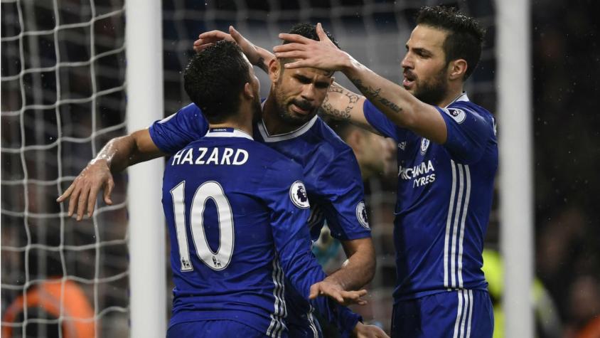 Chelsea vence a Swansea City y se acerca cada vez más al título de la Premier League