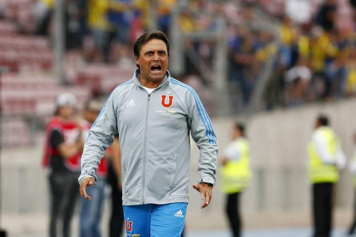 Hoyos conforme con empate de la U y respalda a Fernández : "Es el mejor partido que le he visto"