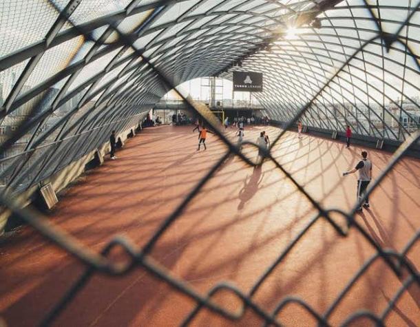 Torneo de fútbol urbano te lleva a la final de la Champions League