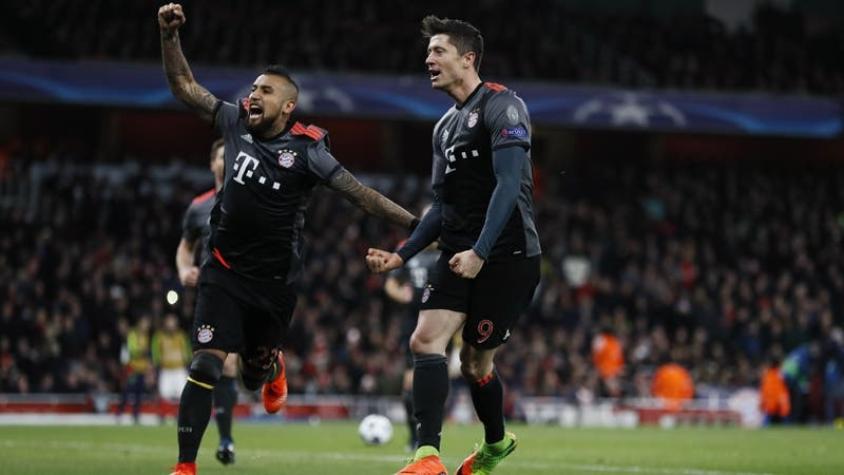 Arturo Vidal brilla en goleada del Bayern que elimina al Arsenal de Alexis de la Champions